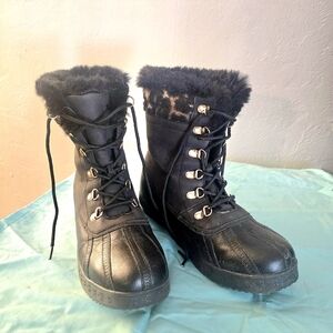 Women's Black Fur-Lined Boots Sz. 9
